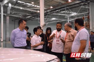 點(diǎn)贊 湖南智造 中非經(jīng)貿(mào)博覽會(huì)代表團(tuán)走進(jìn)獵豹汽車(chē)長(zhǎng)沙廠
